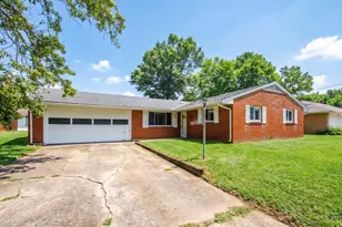 5480 Mississippi Dr, Fairfield, OH 45014 - Photo 1