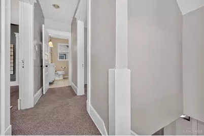 723 Hand Avenue, Cincinnati, OH 45232 - Photo 17