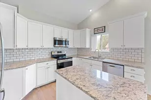 636 Waynoka Dr, Jackson Township, OH 45171 - Photo 13