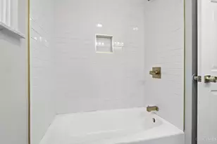 1212 Eagle Ridge Dr, Miami Township, OH 45150 - Photo 21