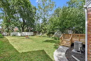 5574 Raceview Ave, Green Township, OH 45248 - Photo 23