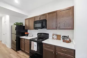 1521 Summerview Ln, Miami Township, OH 45150 - Photo 15