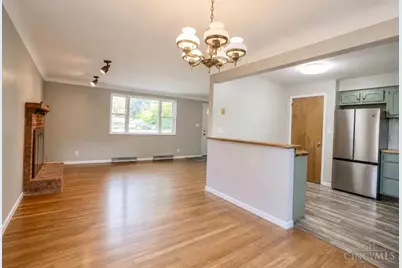 8629 Pastoral Lane, Anderson Township, OH 45244 - Photo 11