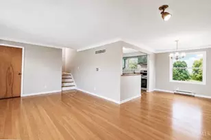 8629 Pastoral Ln, Anderson Township, OH 45244 - Photo 9
