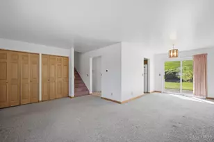696 Rockford Dr, Hamilton, OH 45013 - Photo 7