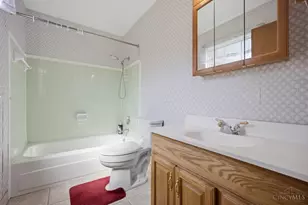 696 Rockford Dr, Hamilton, OH 45013 - Photo 17