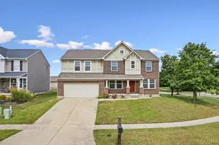 3122 Village View Ln, Hamilton Township, OH 45152 - Photo 3