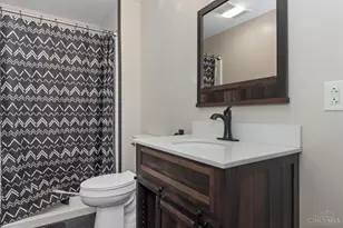 3122 Village View Ln, Hamilton Township, OH 45152 - Photo 43
