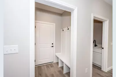 1319 Peregrine Way, Hamilton, OH 45013 - Photo 19