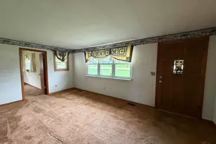 300 Maple Ave, Carlisle, OH 45005 - Photo 5