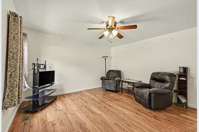 1035 Linhof, Wilmington, OH 45177 - Photo 3