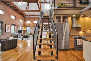 404 Reading Rd, Cincinnati, OH 45202 - Photo 7