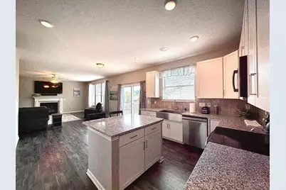 1021 Golden Oak Drive, Hamilton, OH 45013 - Photo 17