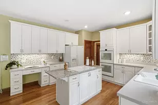 6071 Bridgeton Manor Dr, Liberty Township, OH 45011 - Photo 23