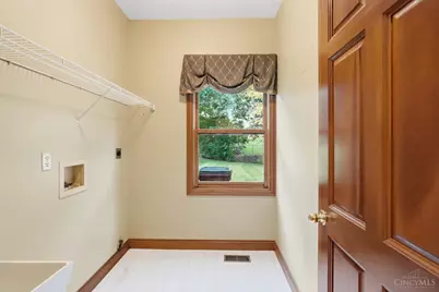 6071 Bridgeton Manor Drive, Liberty Township, OH 45011 - Photo 37