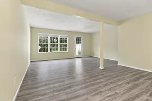 7576 Lake Pointe, Hamilton Township, OH 45039 - Photo 11