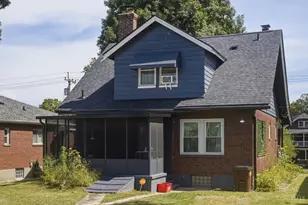 215 S Wayne Ave, Lockland, OH 45215 - Photo 1