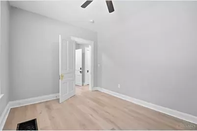 2361 Highland Avenue, Norwood, OH 45212 - Photo 23