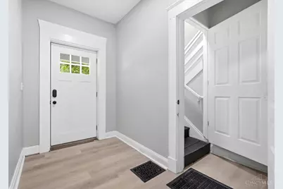 2361 Highland Avenue, Norwood, OH 45212 - Photo 9