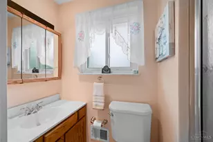 6166 Ramblingridge Dr, Green Township, OH 45247 - Photo 41