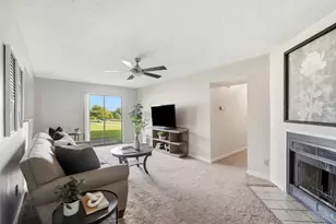 9473 Woodland Hills Dr, West Chester, OH 45011 - Photo 5