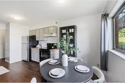9473 Woodland Hills Drive, West Chester, OH 45011 - Photo 15