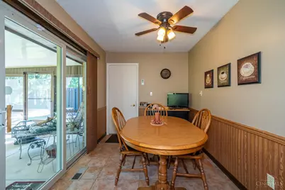 8972 Deep Forest Lane, Washington Twp, OH 45458 - Photo 9