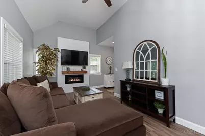 239 W Glen Avenue, Batavia, OH 45103 - Photo 7
