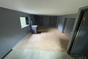 8058 Butterworth Rd, Hamilton Township, OH 45039 - Photo 9