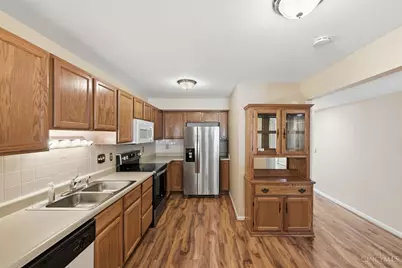 821 Neeb Road #1, Cincinnati, OH 45238 - Photo 3