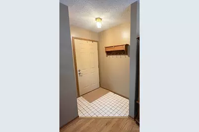 4211 Victorian Green Drive #2, Green Township, OH 45211 - Photo 5