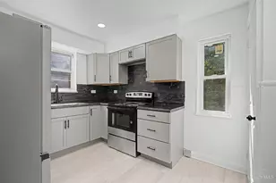 1127 Cedar Ave, Cincinnati, OH 45244 - Photo 15