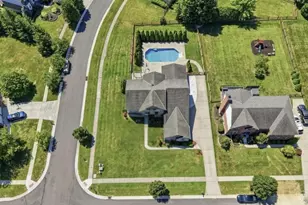 6269 Hedgerow Dr, West Chester, OH 45069 - Photo 1