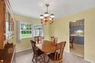9811 Lorelei Dr, Springfield Township, OH 45231 - Photo 5