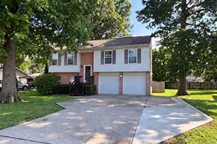 11126 Wood Ave, Blue Ash, OH 45242 - Photo 1