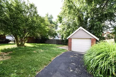 6828 Buckingham Place, Columbia Township, OH 45227 - Photo 25