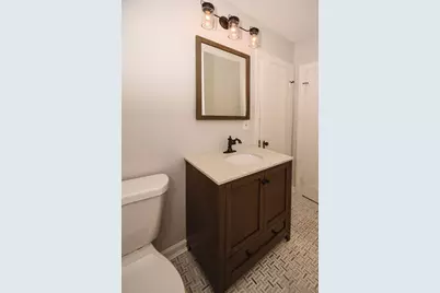 6828 Buckingham Place, Columbia Township, OH 45227 - Photo 11