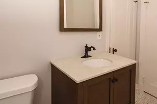 6828 Buckingham Pl, Columbia Township, OH 45227 - Photo 11