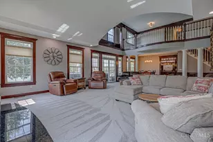 4962 Thomas Rd, Wayne Township, OH 45067 - Photo 5