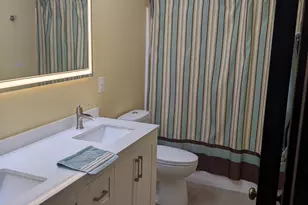 921 Katys Ln, Chester Township, OH 45177 - Photo 5