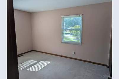 1424 Finch Lane, Miami Township, OH 45150 - Photo 7