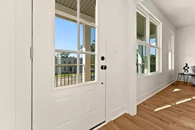 1570 St Leger Place, Cincinnati, OH 45207 - Photo 29