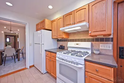 277 Compton Road, Wyoming, OH 45215 - Photo 23