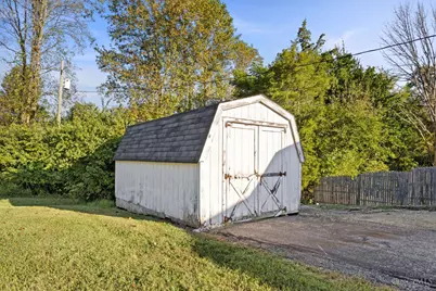 5781 Camp Run Road, Pleasant Township, OH 45121 - Photo 13