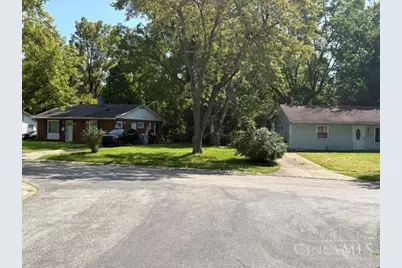 4412 Engleka Court, Trotwood, OH 45417 - Photo 5