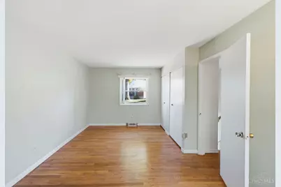 6847 Esther Lane, Cincinnati, OH 45243 - Photo 11