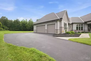 2 Birdhaven Ln, Indian Hill, OH 45242 - Photo 87