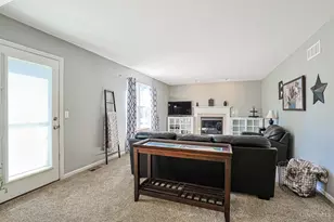 6569 Michele Ln, Liberty Township, OH 45044 - Photo 9