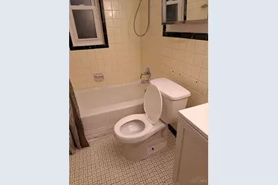 1808 Losantiville Avenue, Cincinnati, OH 45237 - Photo 35