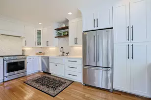 2898 Victoria Ave, Cincinnati, OH 45208 - Photo 13